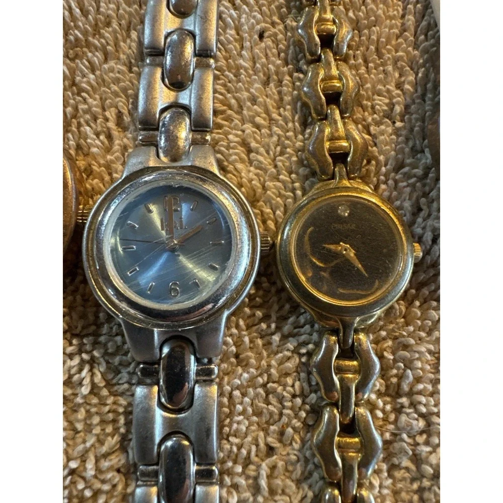 Lot of 7 Wrist Watches Mixed Styles Men Women Quartz Untested Parts Repair